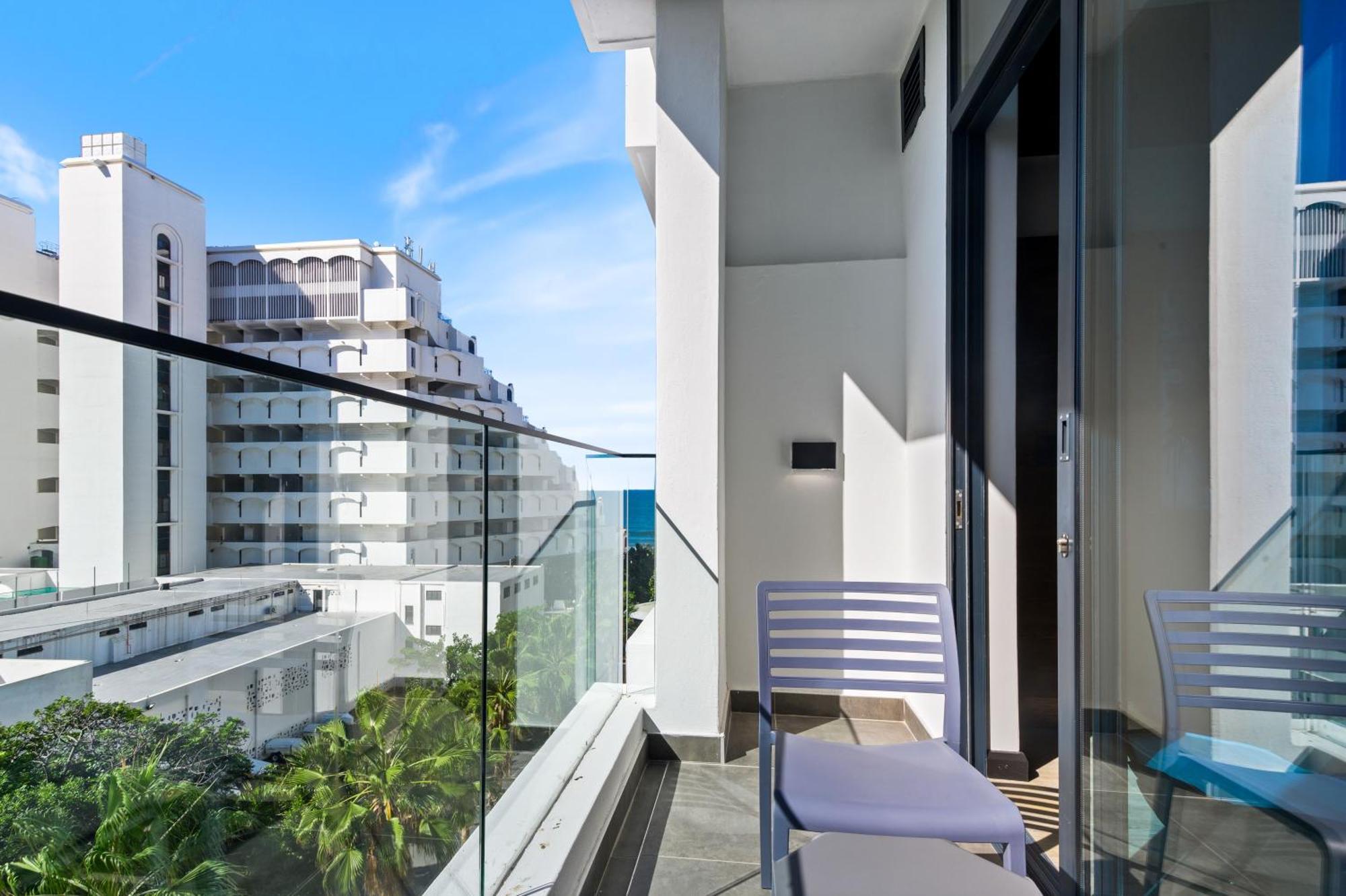 The Capital Pearls Hotel Durban Exterior photo